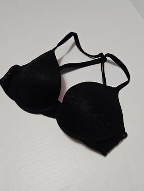 Pink Victoria's Secret Black Lace Padded Underwire Bra Intimates Size 32B